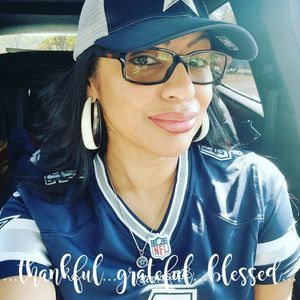 Meet your Posher, Nidia